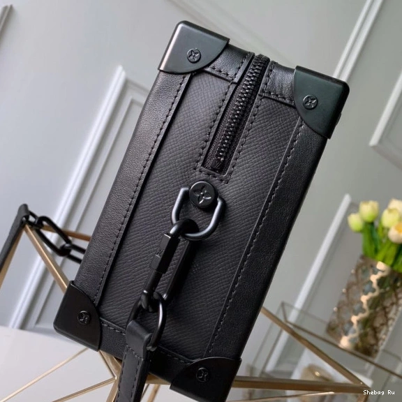 Louis Vuitton TRUNK SOFT 0814